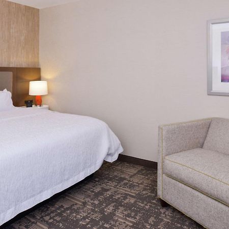 Hampton Inn & Suites Уилмингтон Экстерьер фото