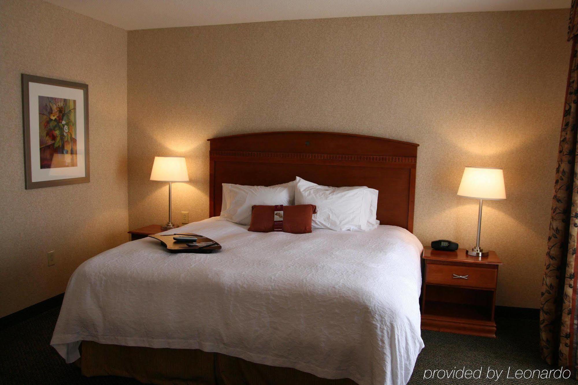 Hampton Inn & Suites Уилмингтон Номер фото